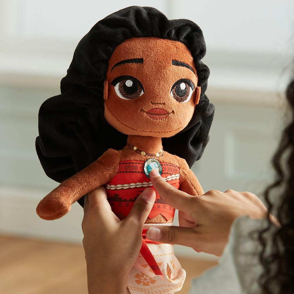 Moana plush doll metallic pendant adds magical detail