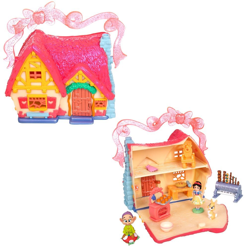 Disney Store Snow White micro figure set for imaginative pretend play.