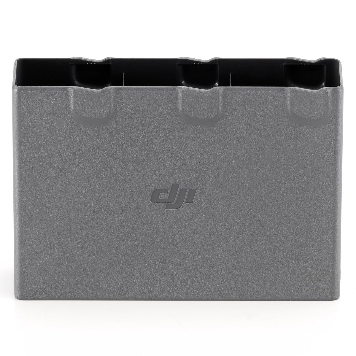 DJI Avata 2 hub used as a mobile power bank for Goggles and devices