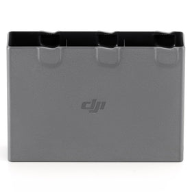 DJI Avata 2 hub used as a mobile power bank for Goggles and devices