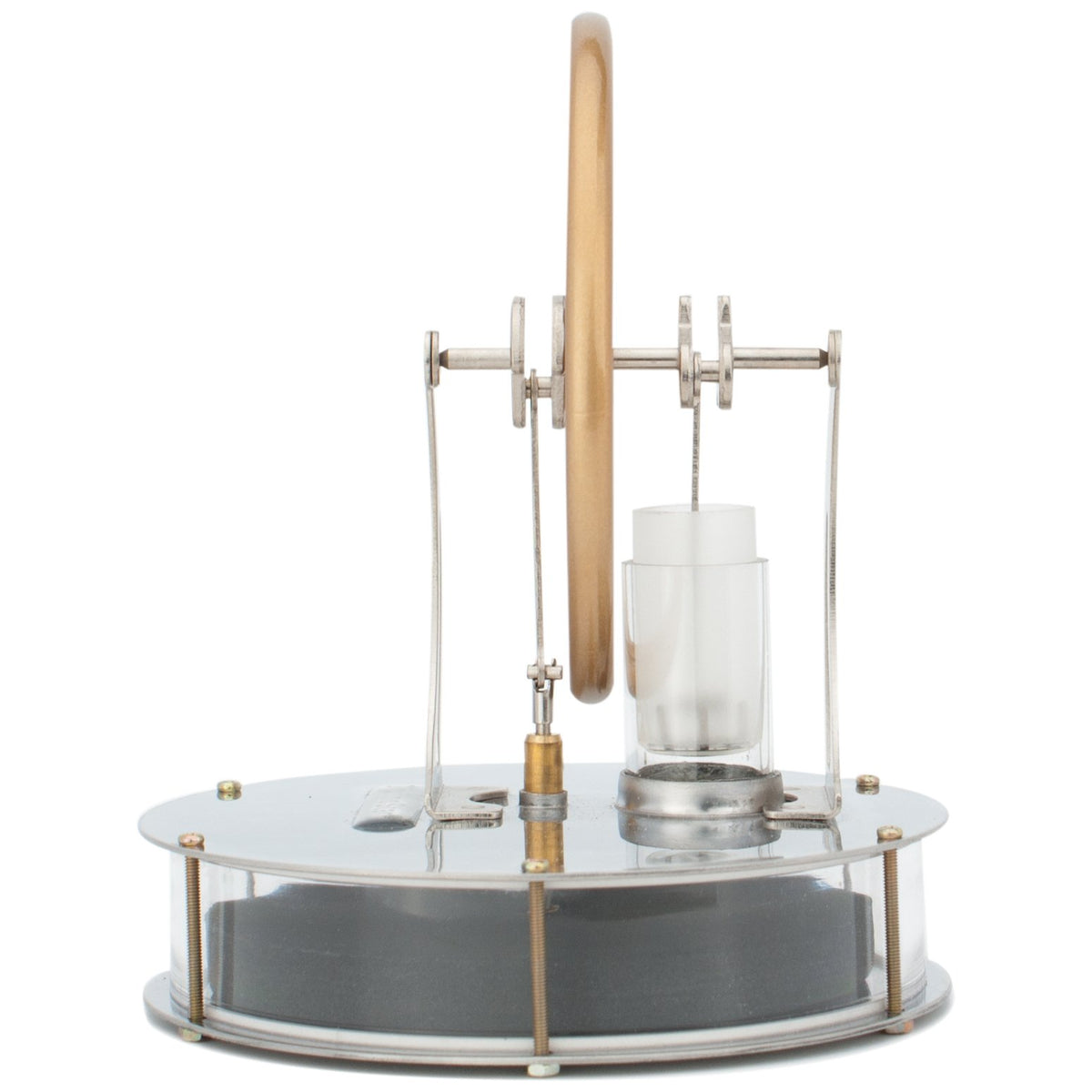 DjuiinoStar steam engine model assembled for hands-on learning at home.