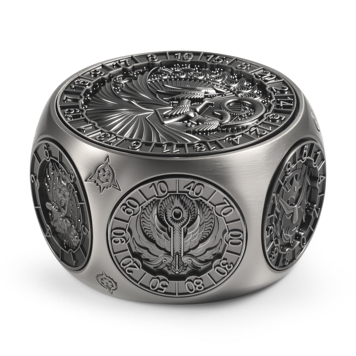 DNDND 8-in-1 dual D20 spinner dice top face for quick advantage rolls.