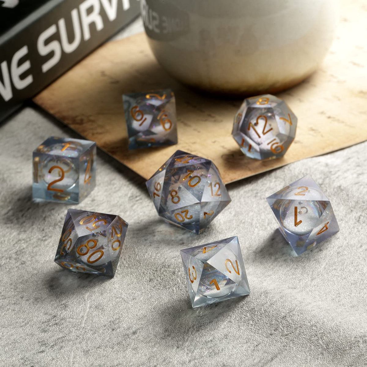 DNDND Grey Liquid Sharp Edge D6 die with sparkling core for vibrant rolls