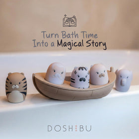 Doshibu Noah's Ark lion toy inspires imaginative bath time adventures.
