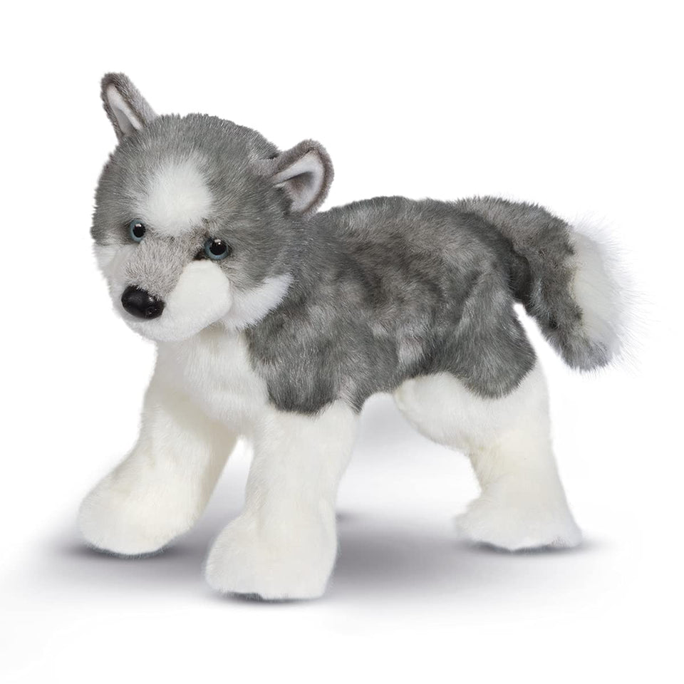 Douglas Sasha Husky plush face with silver eyes, a cuddly companion for comforting play.