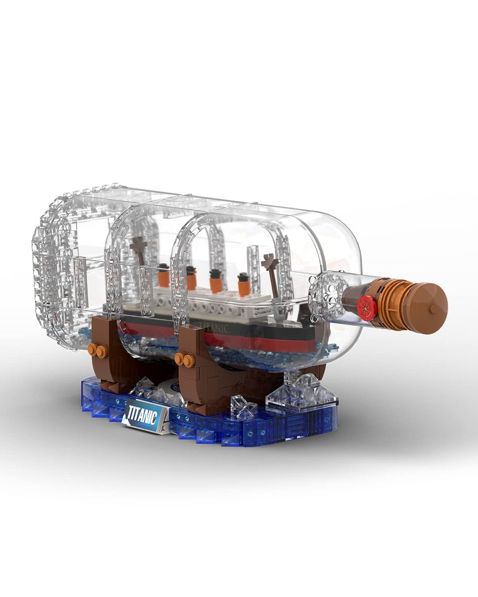 dOvOb Titanic bottle-assembly: a detailed model for display and STEM exploration.