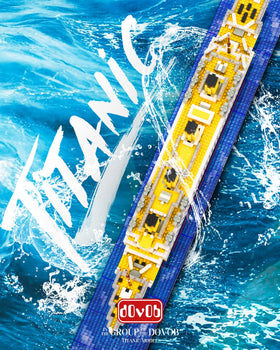 dOvOb Titanic model with color instructions aids precise assembly.