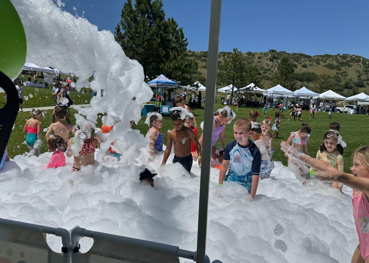 Dr. Party dermatologist-approved safety reassures reliable foam sessions.