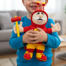 Artisan portrait of Dr. Simi × El Chapulín Colorado plush makers