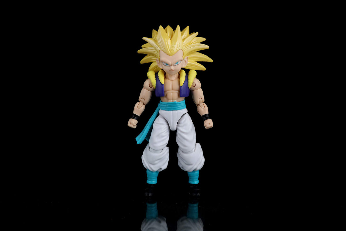 Dragon Stars Gotenks articulation points enable dramatic poses