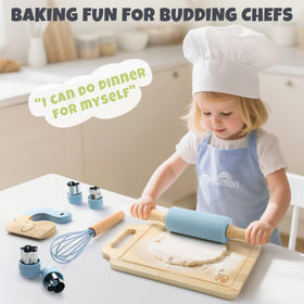 Dreamon kids apron for toddlers, sturdy and easy to wear during pretend cooking.