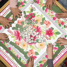Drydiet Mahjong Mat features a multicolor floral design.