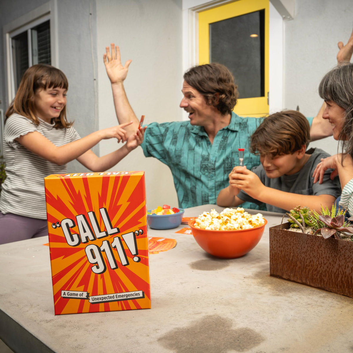 DSS Games Call 911 portable, easy-to-setup game for family nights