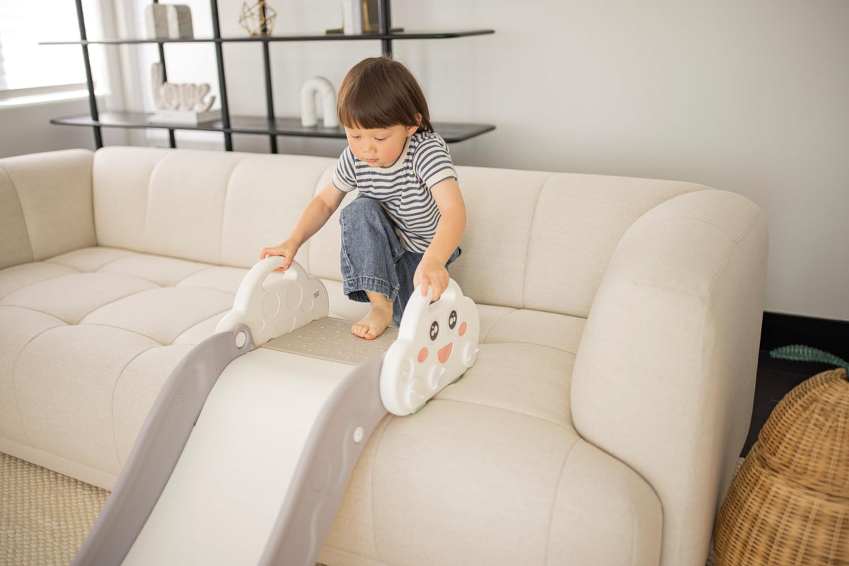 Duke Baby guardrail base design offers a secure base for tiny riders