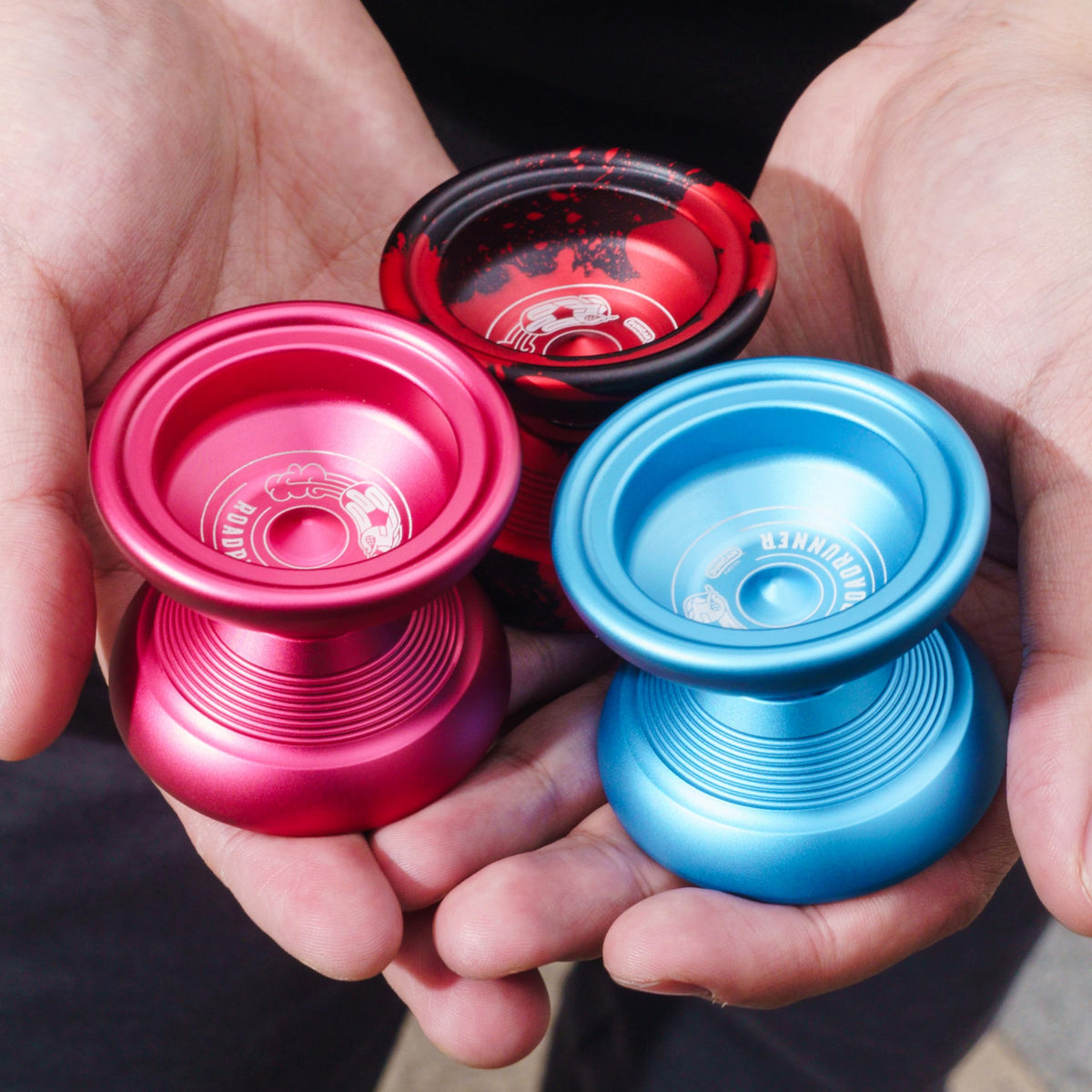 Duncan Roadrunner Yo-Yo silicone pads provide stable returns and consistent control.