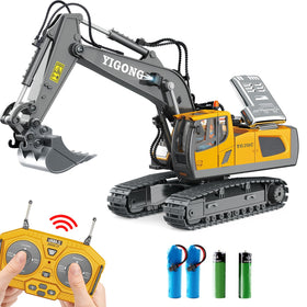Dwi Dowellin remote control excavator toy digs sand for outdoor play.