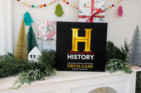 DYCE HISTORY Channel Trivia Deluxe box back view, showing contents overview