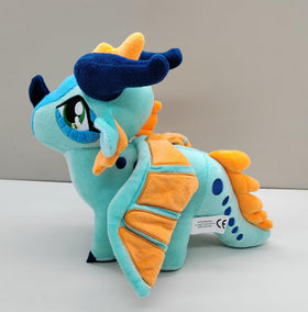 EASELR Wings of Fire dragon plush features scale detail for realism.