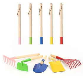 Egashow leaf rake in a child’s hands for yard cleanup
