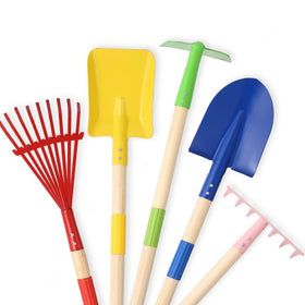 Egashow pointed shovel enabling small hands to transplant plants