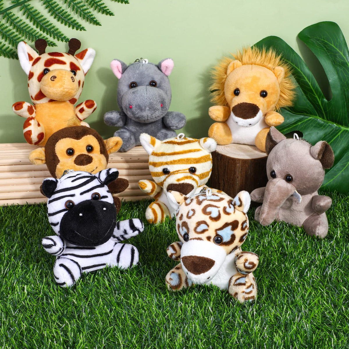 Elcoho safari mini leopard keychain plush, bright colors for kids on the go