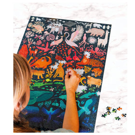 Elena Essex 1000-piece puzzle made from recycled, non-toxic materials with matte finish.