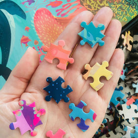 Elena Essex Matte finish reduces glare for comfortable long puzzle sessions