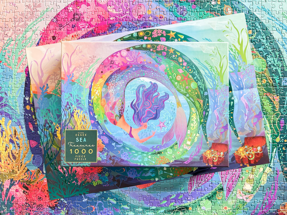 Elena Essex Sea Treasures finished size 27-5 by 19-7 inches fits on table.