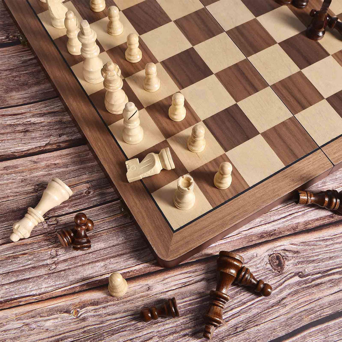 ELONGDI travel-ready chess set suitable for clubs and gifts