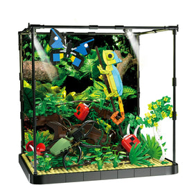 ENJBRICK Flowers Botanical Butterfly Garden model displayed for nature study.