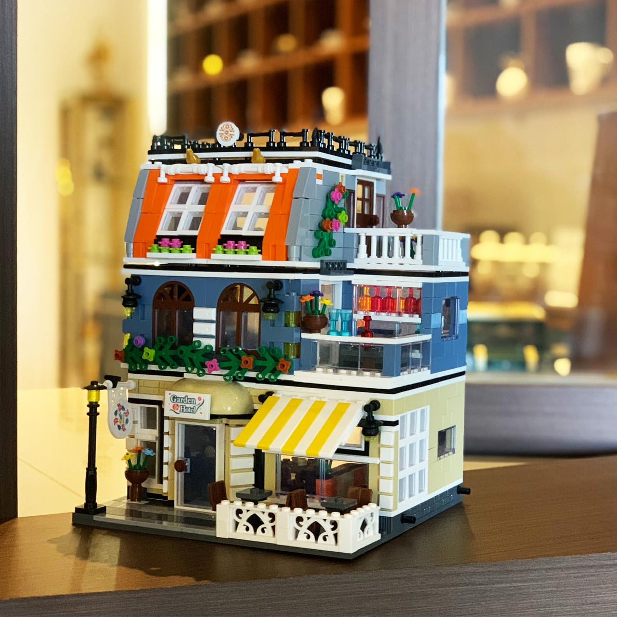 ENJBRICK Garden Hotel display decor for homes and cafes.