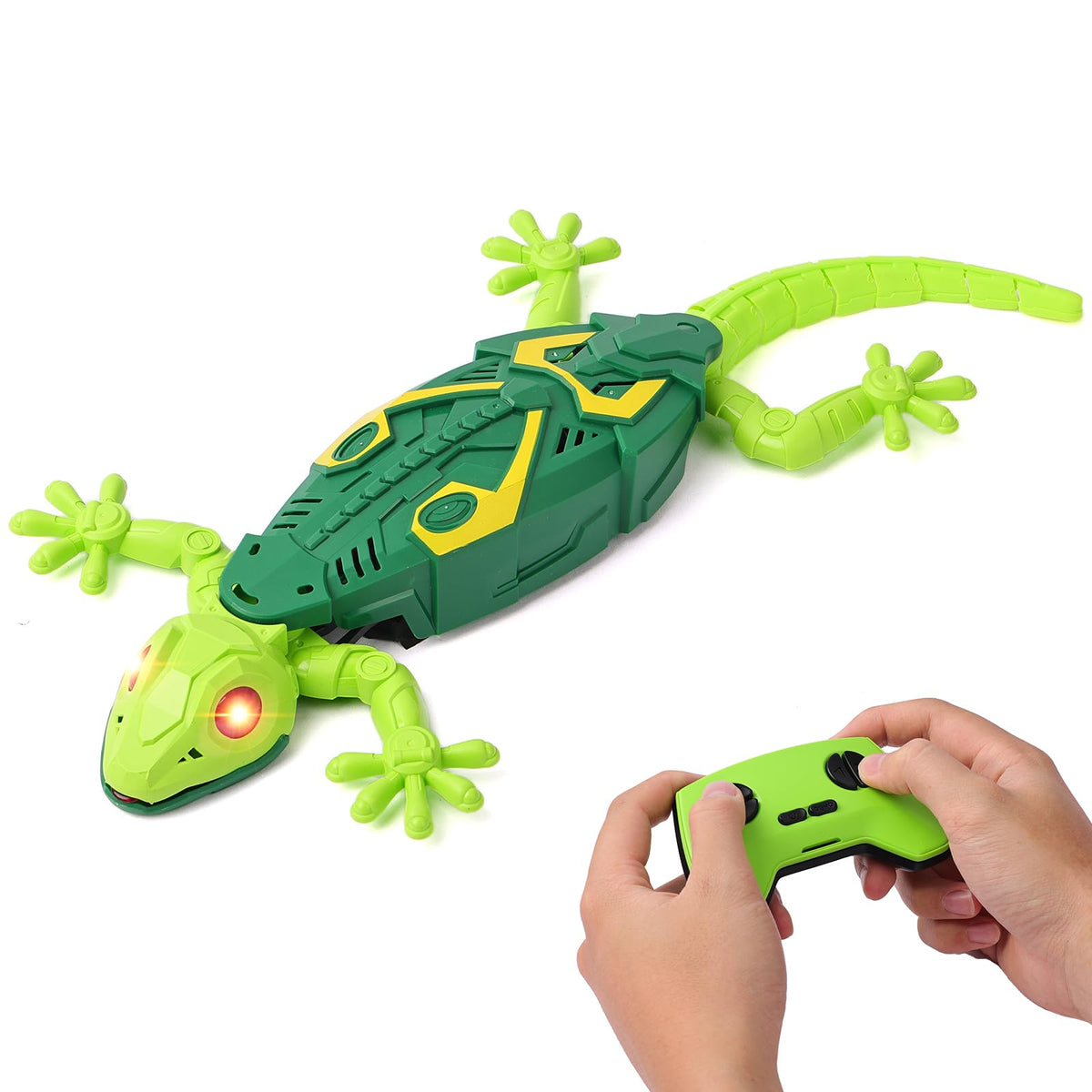 Envyvip RC wall crawler gecko front view for wall pranks and fun.