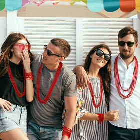 EOBOH durable fade-resistant plastic red bead necklaces