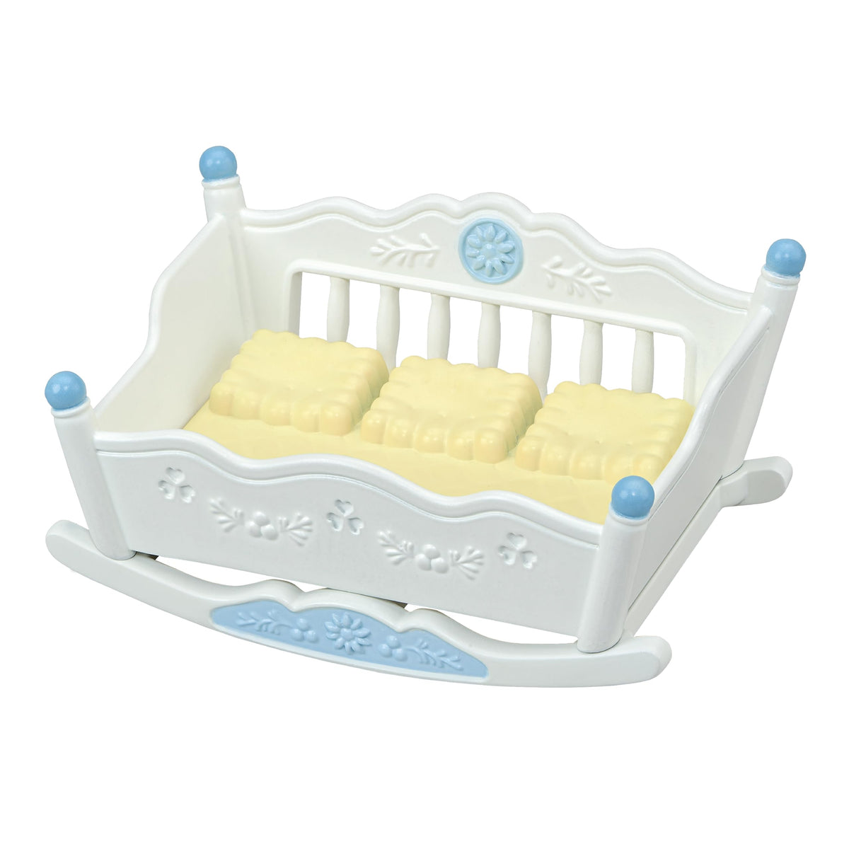 Epoch Sylvanian Biscuit Bear Triplets sleepy face dress creates calm bedtime scenes.