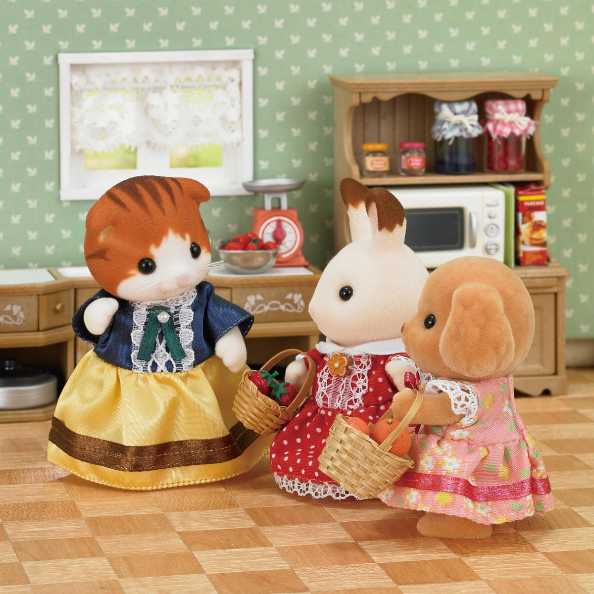 Epoch Sylvanian Maple Cat Mom gelato scene with seasonal fruits