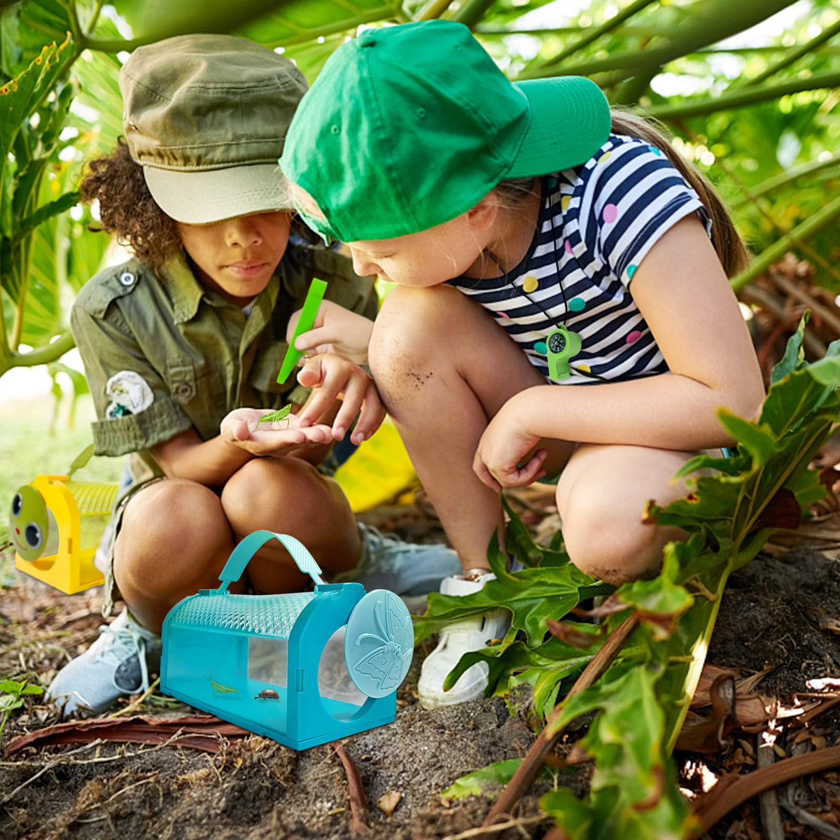 ESSENSON Backyard Explorer Kit invites outdoor discovery