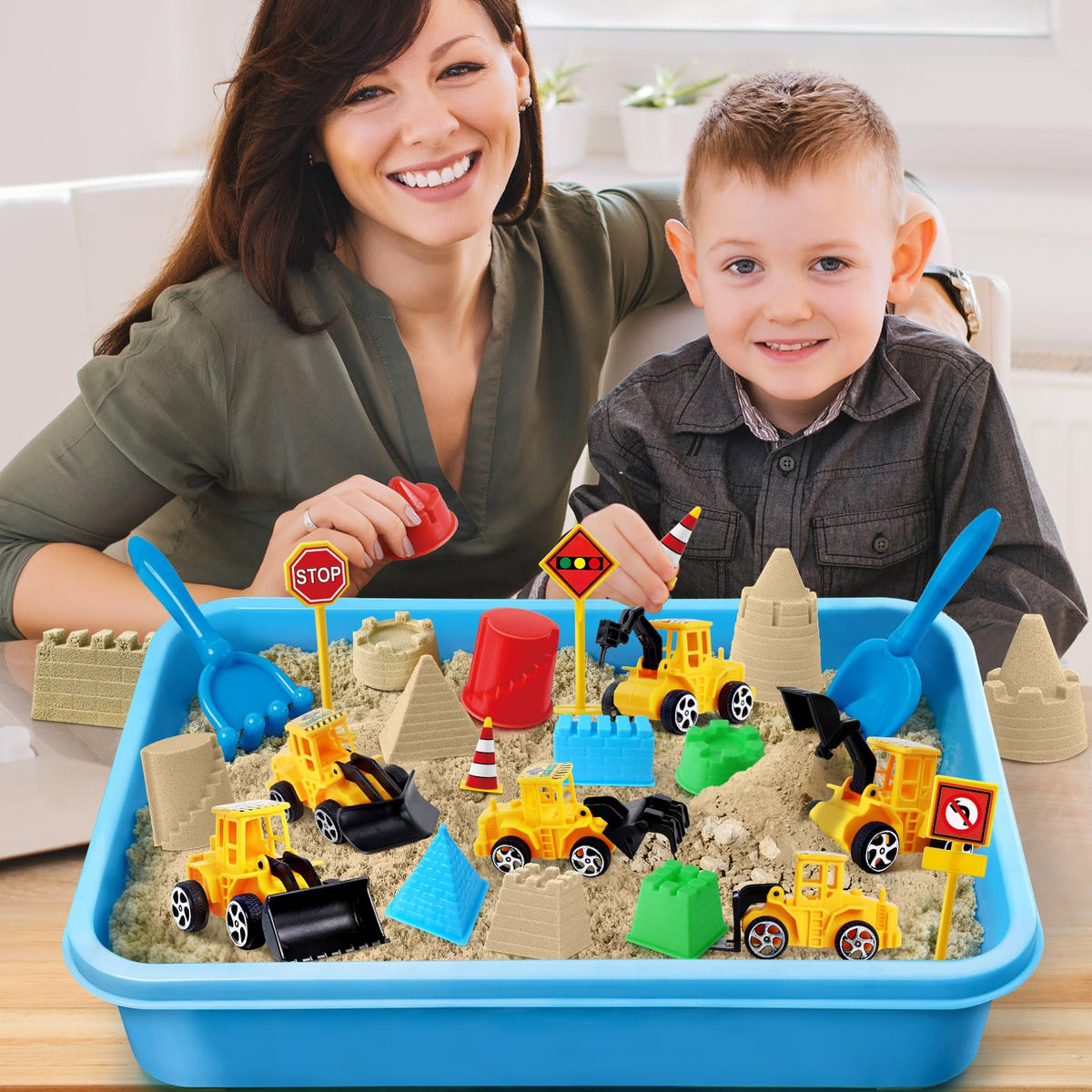 ESSENSON classroom-friendly sand set supports sensory learning and focus.