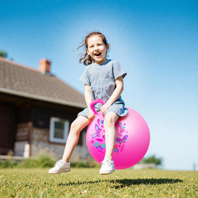 Everich Toy hopper ball features a secure handle for easy grip during play.