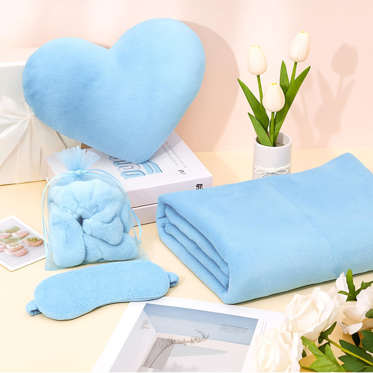Fanfanwin eye mask complements sleepover vibe with soft comfort and light-blocking aid.