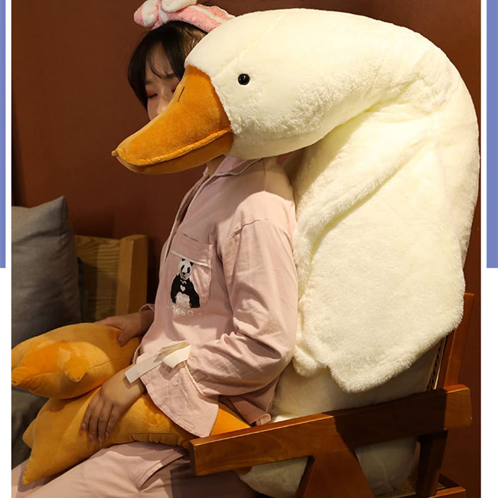 FANGYU office relaxation goose plush on desk or chair.