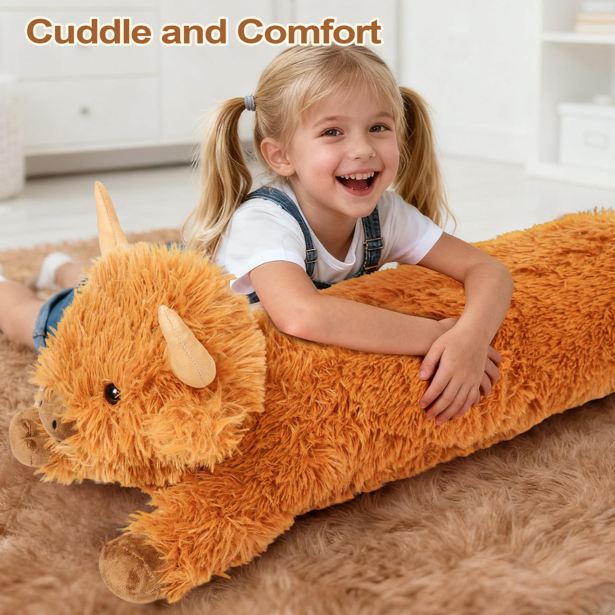 Fanunny Highland Cow 33-inch plush used as a comfy body pillow