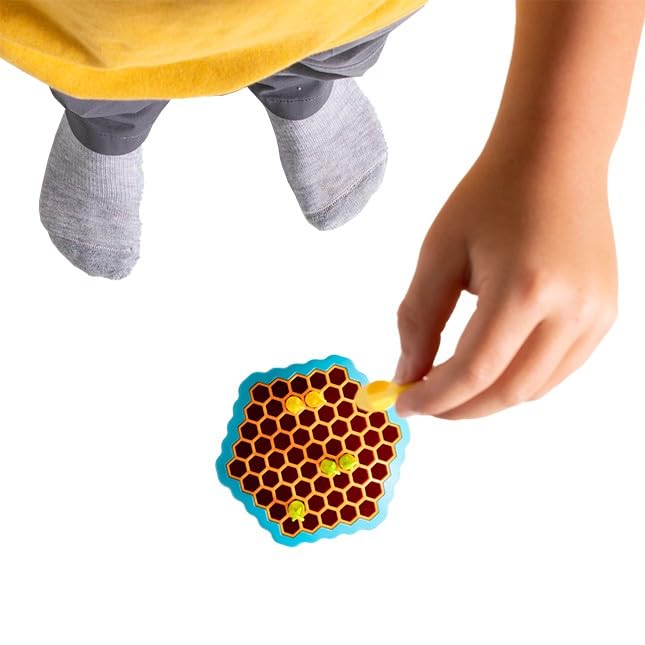 Fat Brain Toys Drop Shot dynamic play captures fast thinking and steady hands during rounds.
