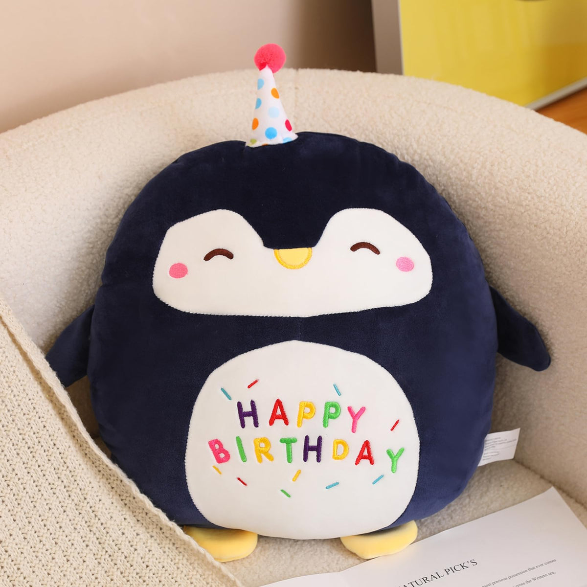 Fawowe Penguin plush pillow in soft fabric ideal for naps and reading