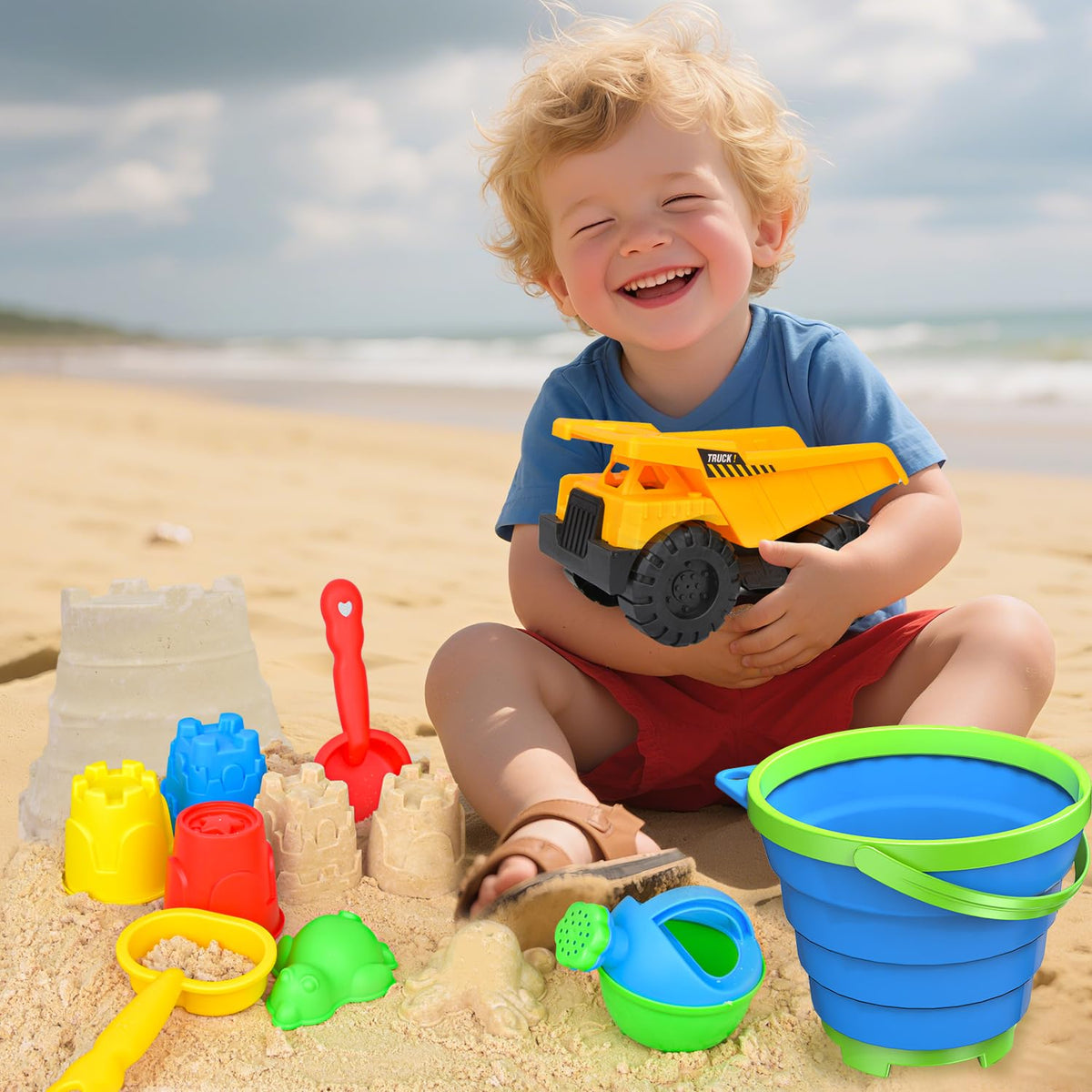 Fegalop sunglasses protect little eyes during sunny beach days.