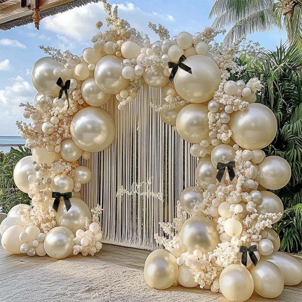 Feilebalon arch assembly close-up highlighting pearl texture.
