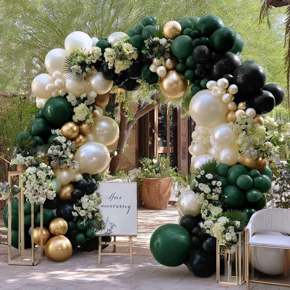 Feilebalon dark green black emerald arch shown as bold centerpiece for celebrations