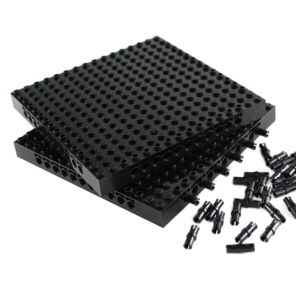 Feleph black 16x16 plate provides a dramatic backdrop for scenes