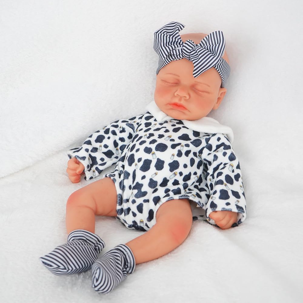 FemmeForm photography-friendly doll prop ideal for charming portraits