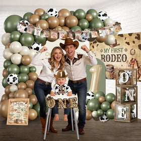 Fexivo balloon arch setup creates a playful entry for the party.