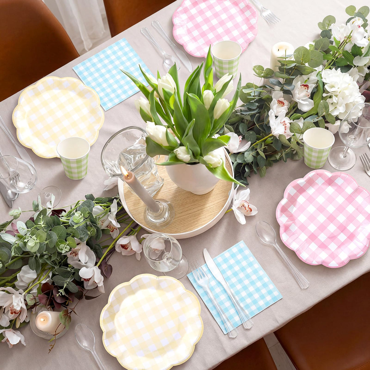 FillTouch pastel gingham green cups ideal for beverages at gatherings